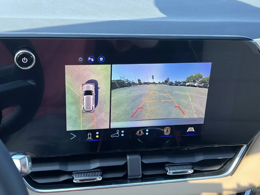 2027 Chevrolet Equinox ACTIV - Photo 17
