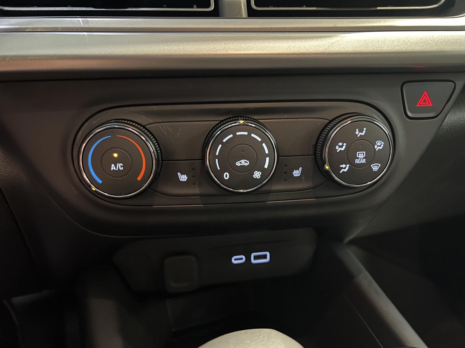 Used 2025 Sterling Gray Metallic Chevrolet 1RS image 20