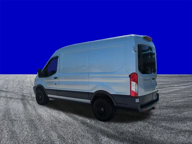 Used 2018 Stone Gray Metallic Ford Base image 6