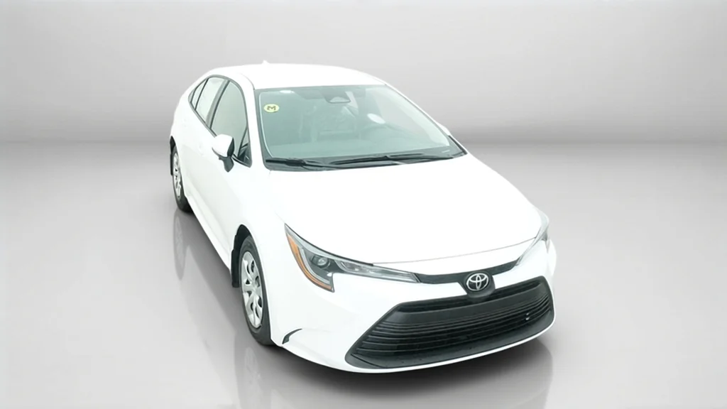 New 2027 Ice Cap Toyota LE image 4