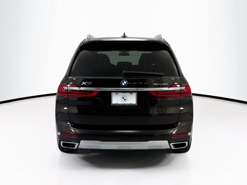 Used 2022 Brown BMW xDrive40i image 6