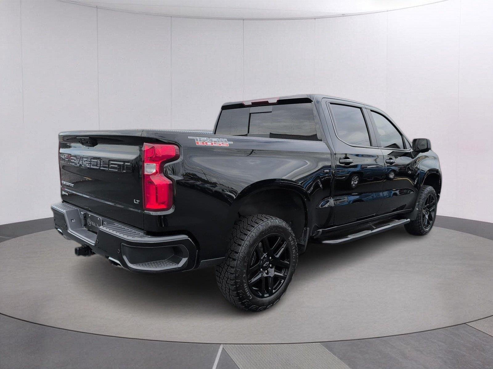 Used 2025 Black Chevrolet LT Trail Boss image 7