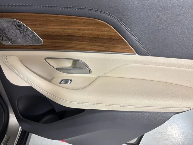Used 2020 Silver Mercedes-Benz GLE 450 image 20