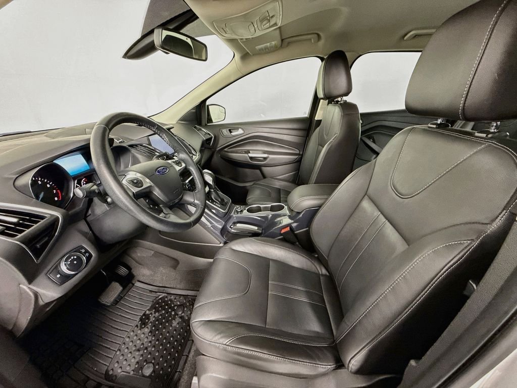 Used 2013 Silver Ford Titanium image 5