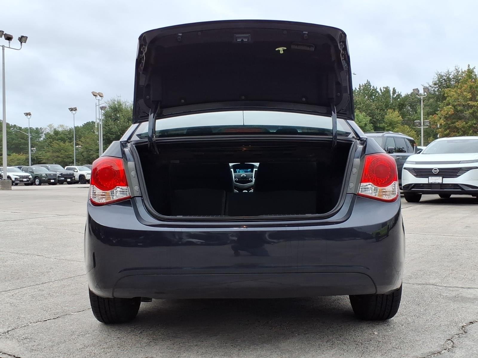 Used 2016 Blue Ray Metallic Chevrolet LS image 24