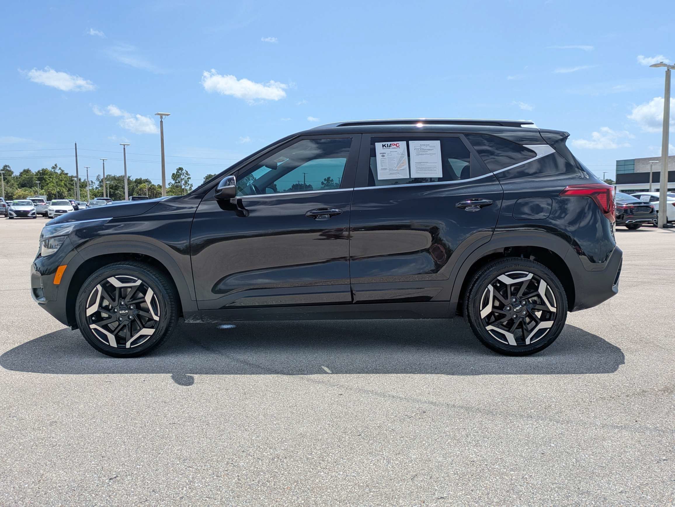 Certified Used 2024 Fusion Black Kia SX image 8
