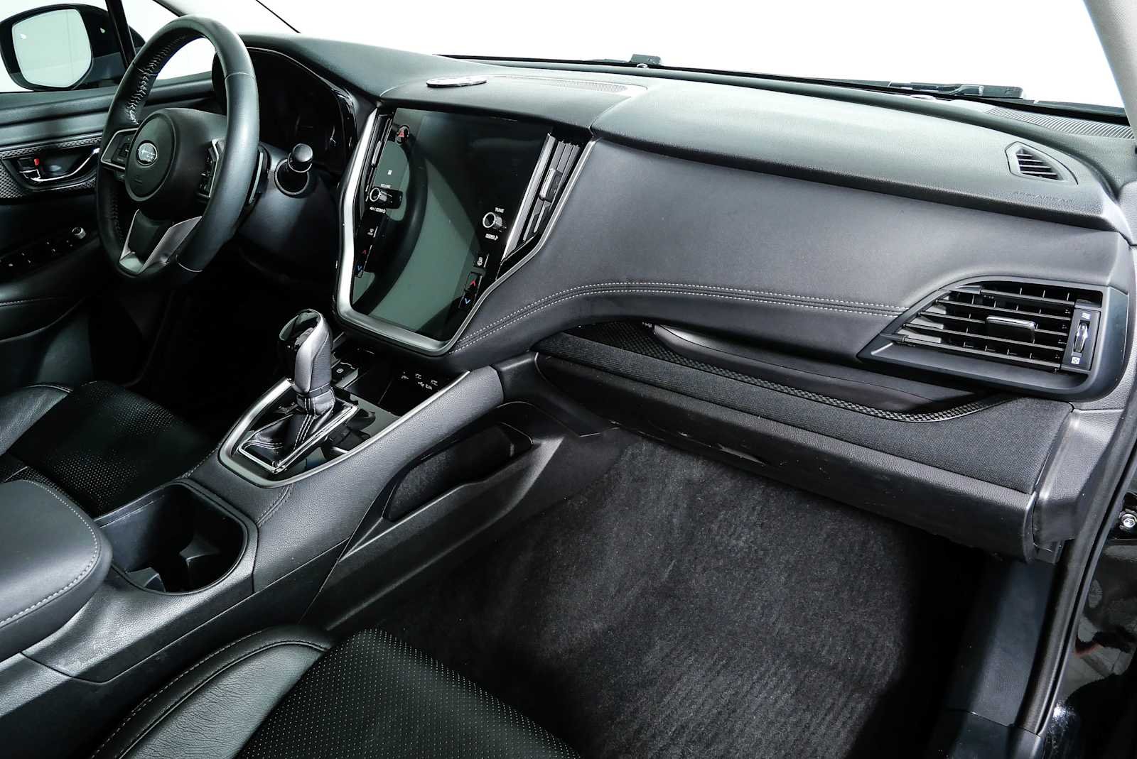 Used 2021 Crystal Black Silica Subaru Premium image 23