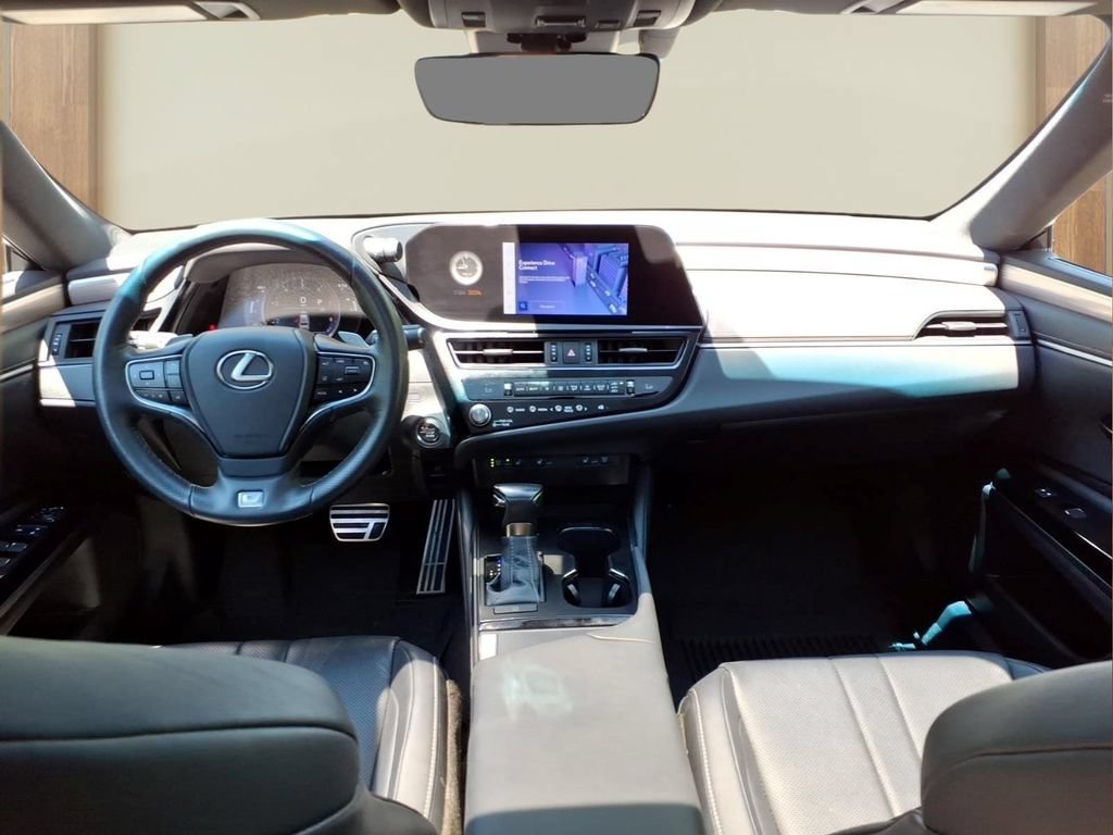 Used 2023 Black Lexus F SPORT Handling image 24