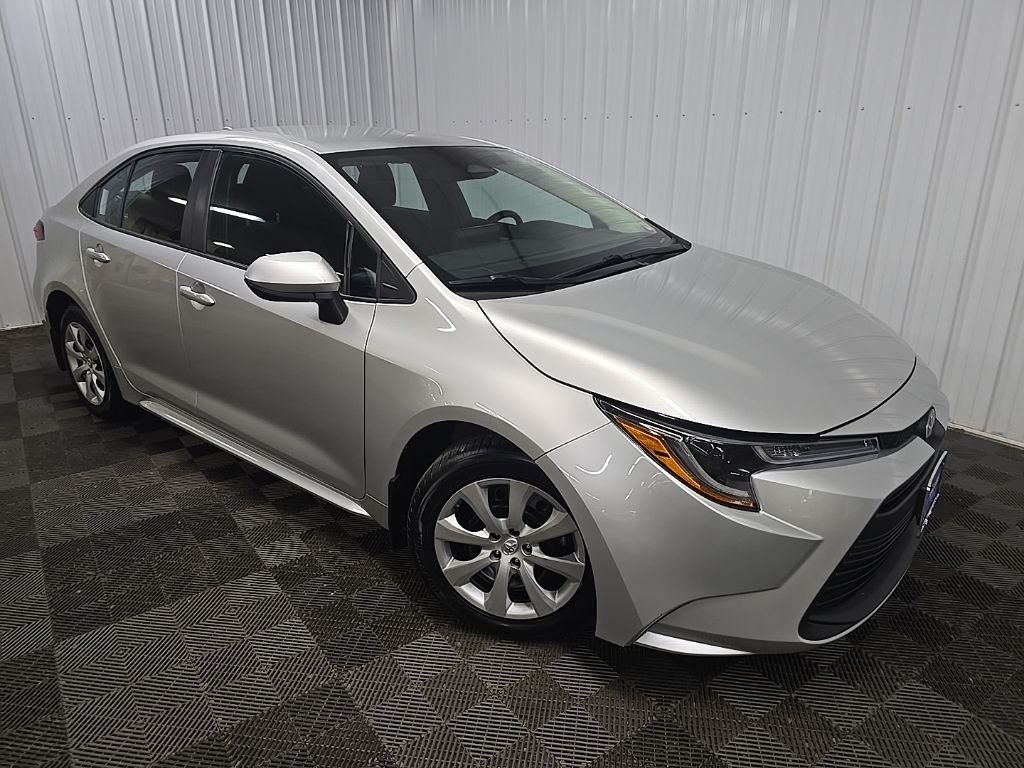 Used 2023 Classic Silver Metallic Toyota LE image 7