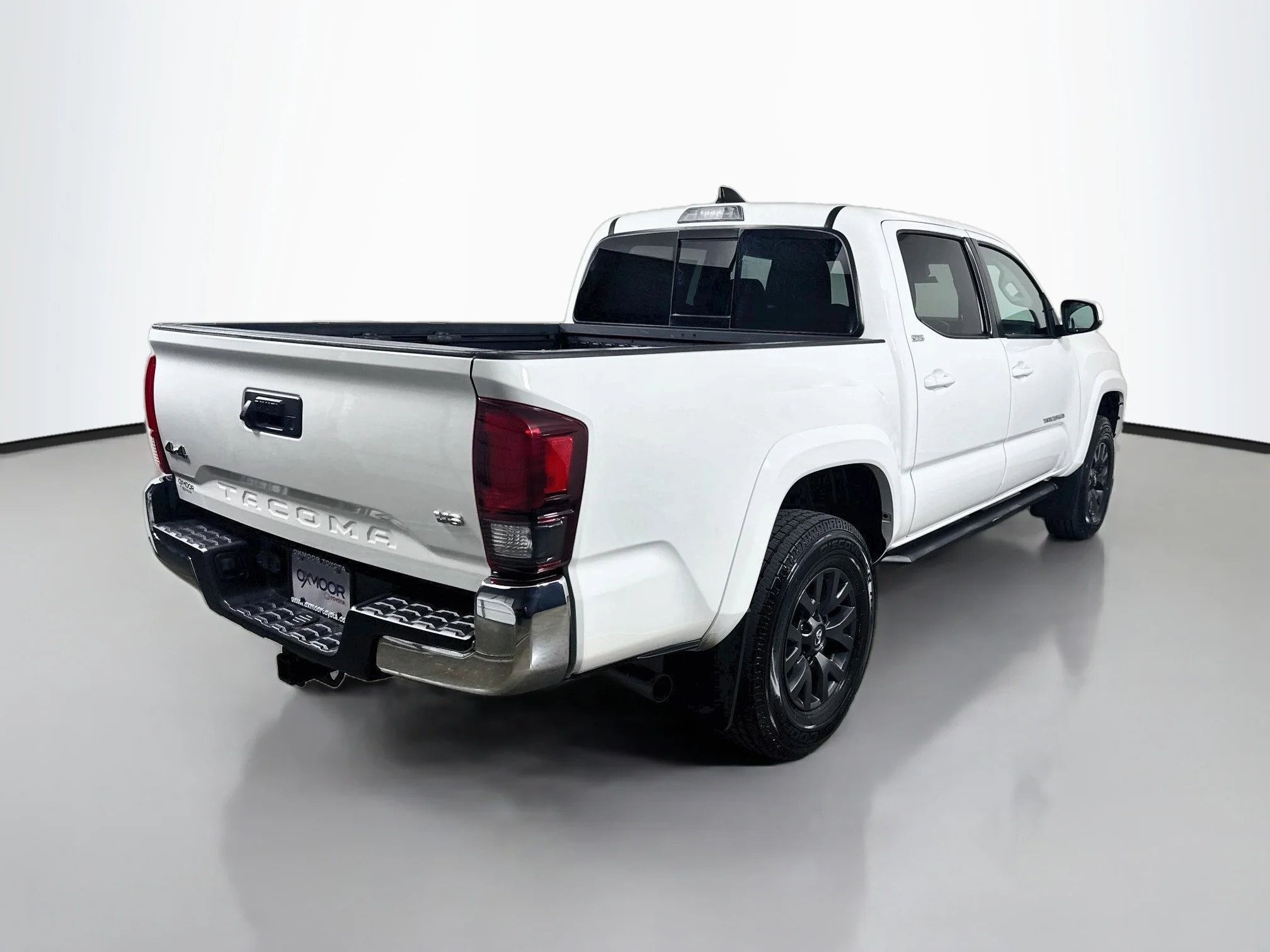 Certified Used 2023 Ice Cap Toyota SR5 image 7