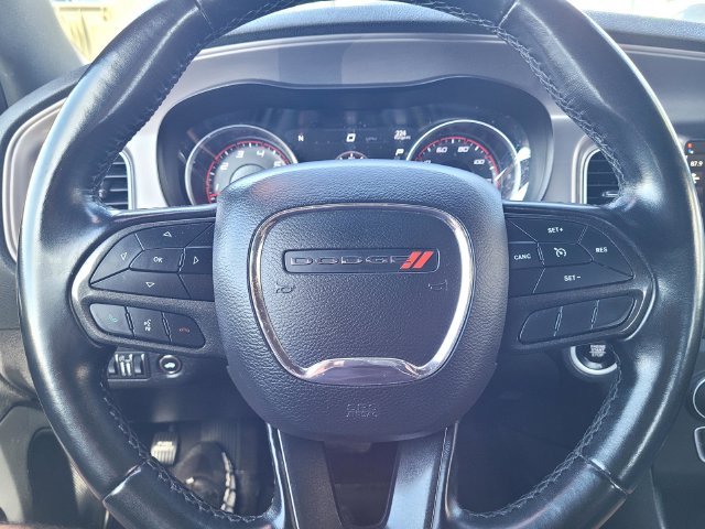 Used 2023 White Dodge SXT image 26