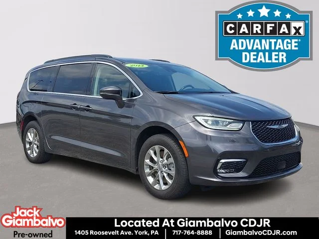 Used 2022 Gray Chrysler Touring L image 1