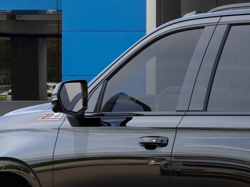 2026 Chevrolet Tahoe Z71 - Photo 12