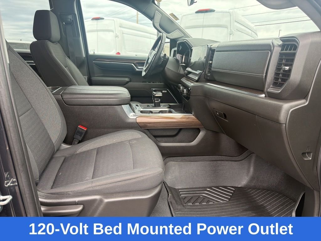 Used 2023 Gray Chevrolet RST image 28