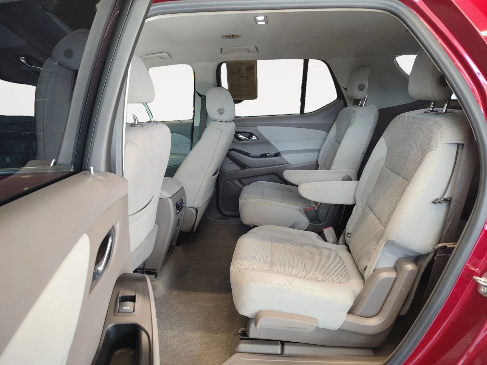 Used 2018 Cajun Red Tintcoat Chevrolet LT Cloth image 21
