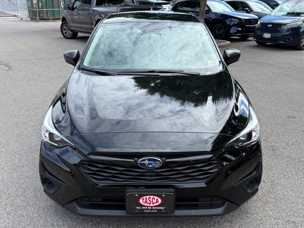 Used 2024 Crystal Black Silica Subaru Base image 2