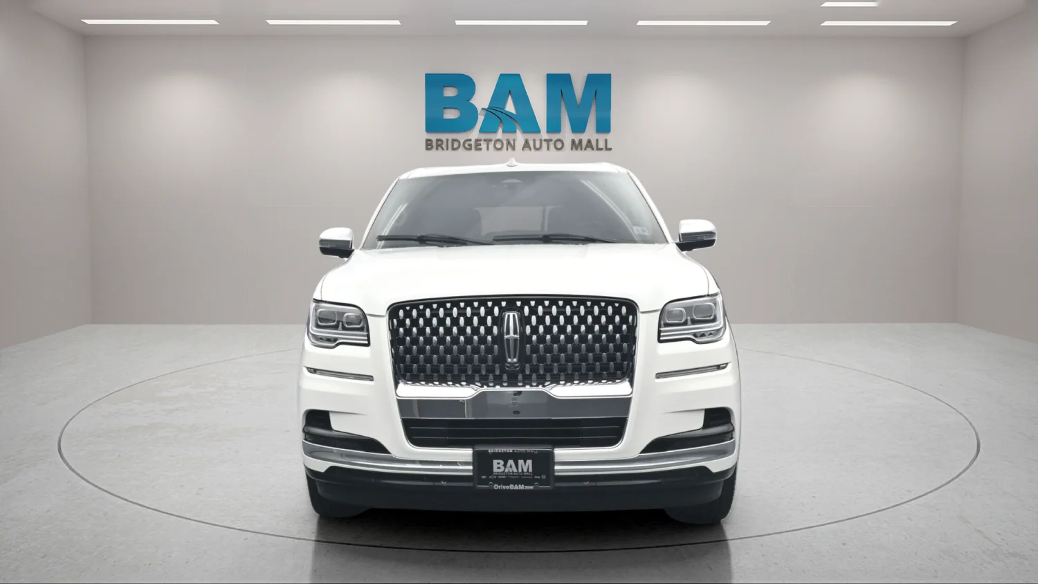 Used 2022 White Lincoln Black Label image 2