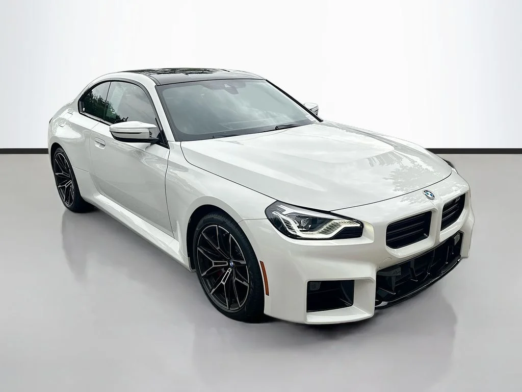 Used 2026 Alpine White BMW Base image 3