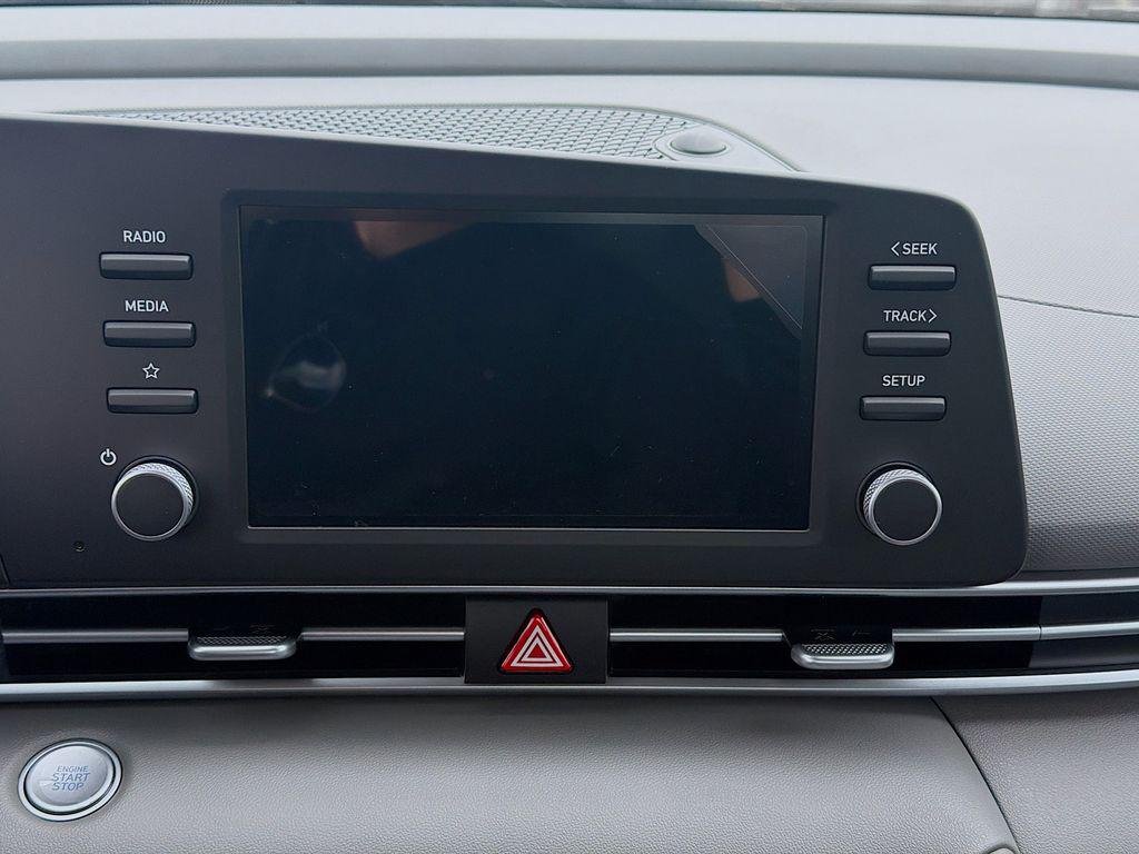 New 2026 Abyss Black Hyundai SEL Sport image 11