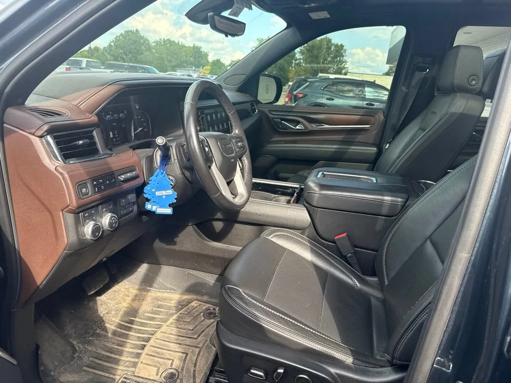 Used 2021 DARK SKY METALLIC GMC Denali image 13