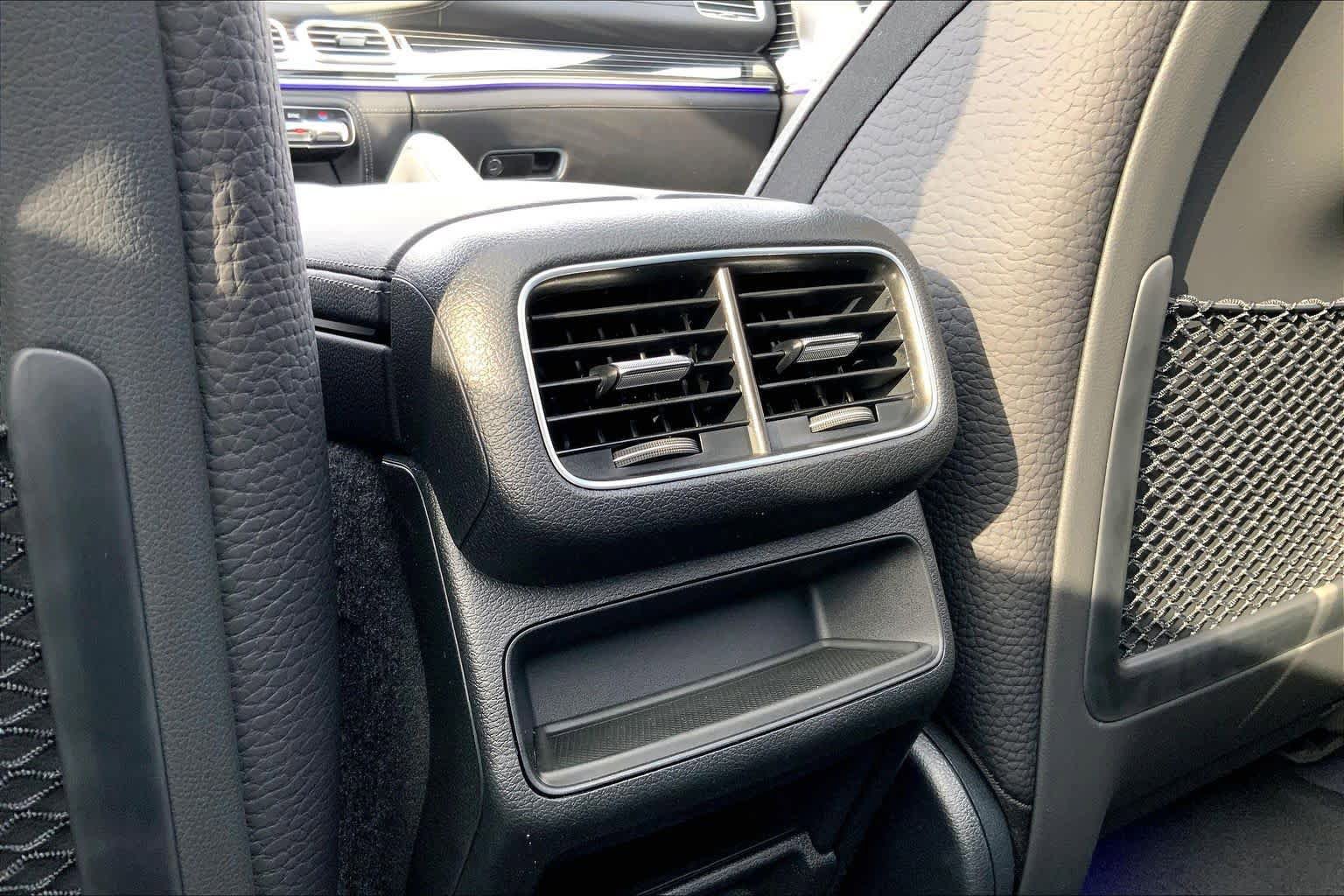 New 2026 Obsidian Black Metallic Mercedes-Benz GLE 350 image 22