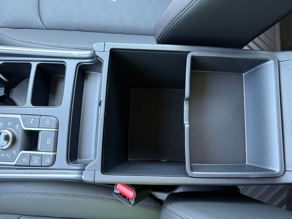 New 2026 Wolf Gray Kia S image 31