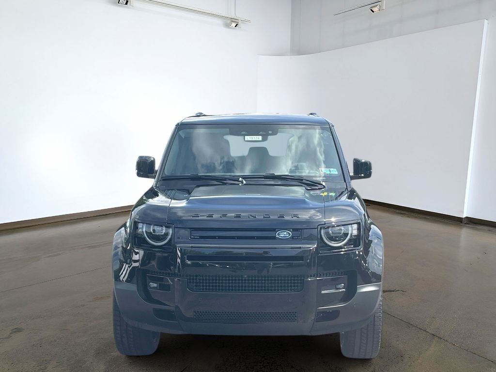 New 2026 Santorini Black Land Rover S image 2