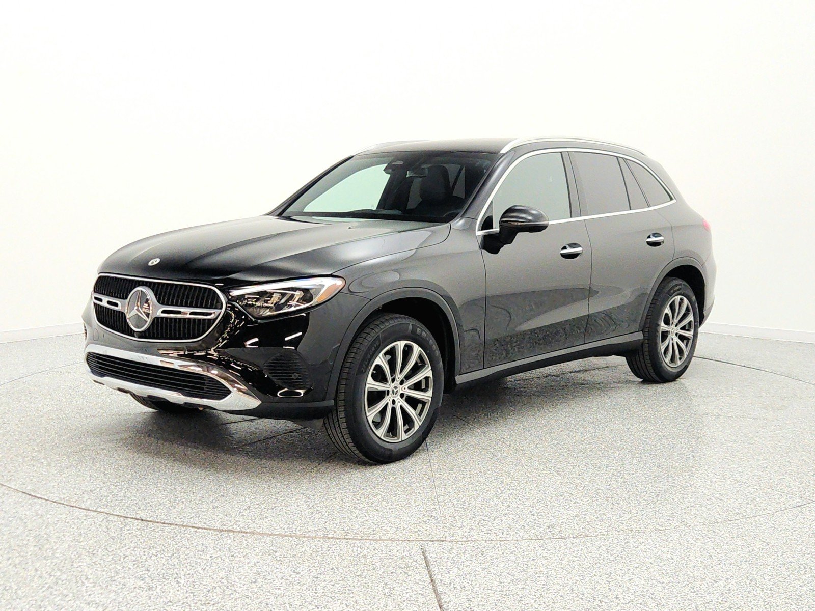 2024 Mercedes-Benz GLC GLC 300's photo