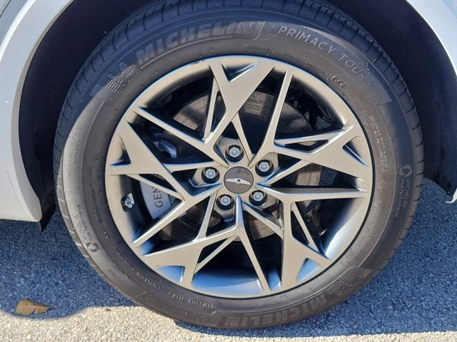 2024 GENESIS GV70 Standard - Photo 10