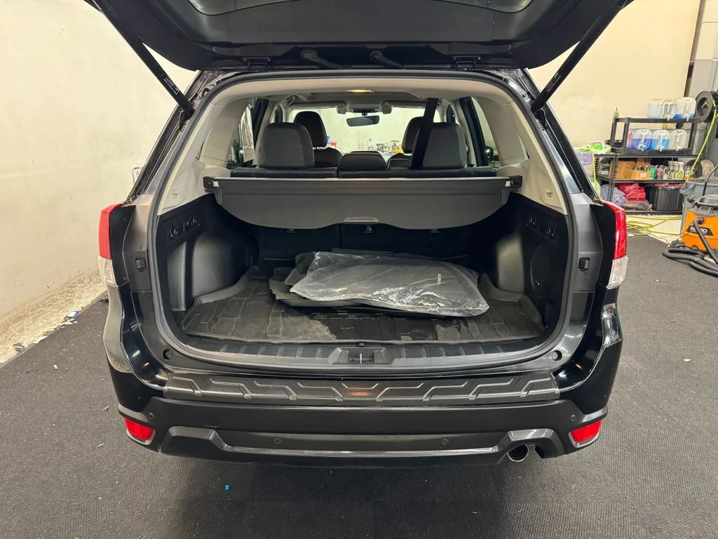 Used 2020 Black Subaru Limited image 6
