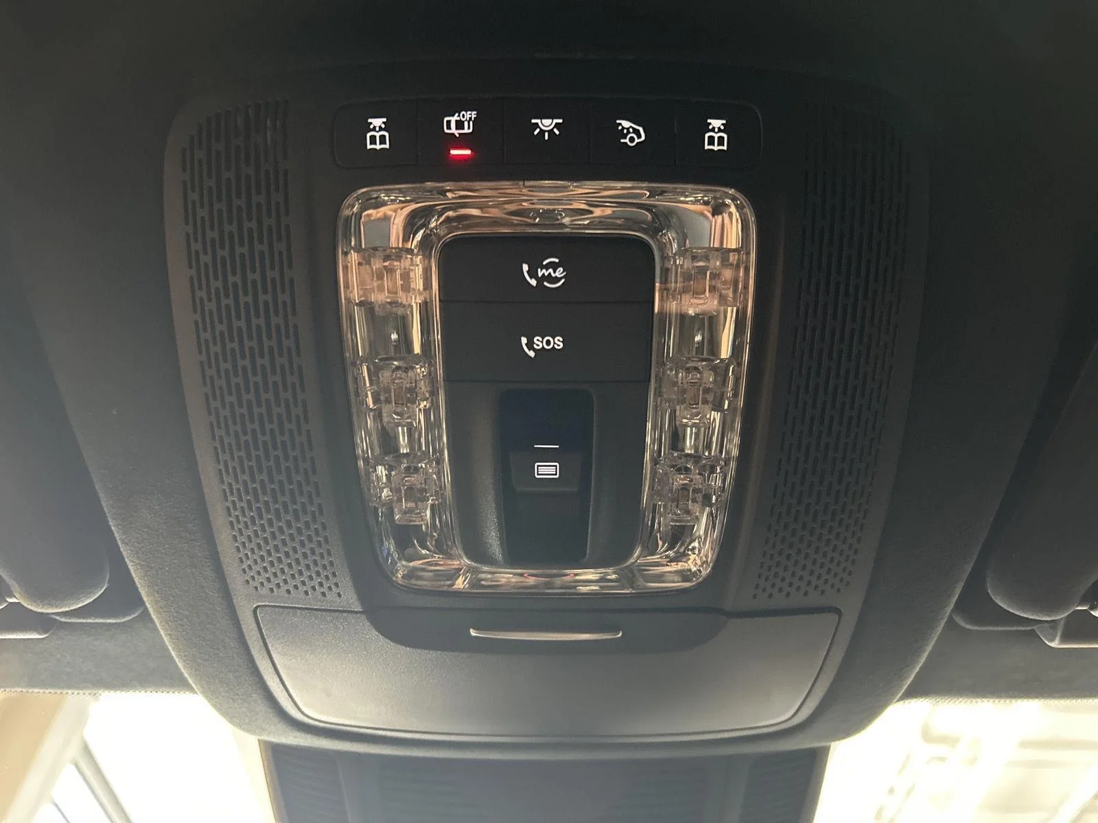 Certified Used 2021 designo Diamond White Metallic Mercedes-Benz AMG® GLE 63 S image 19