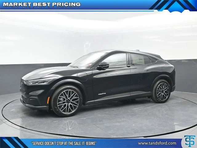2025 Ford Mustang-Mach-e Premium's photo