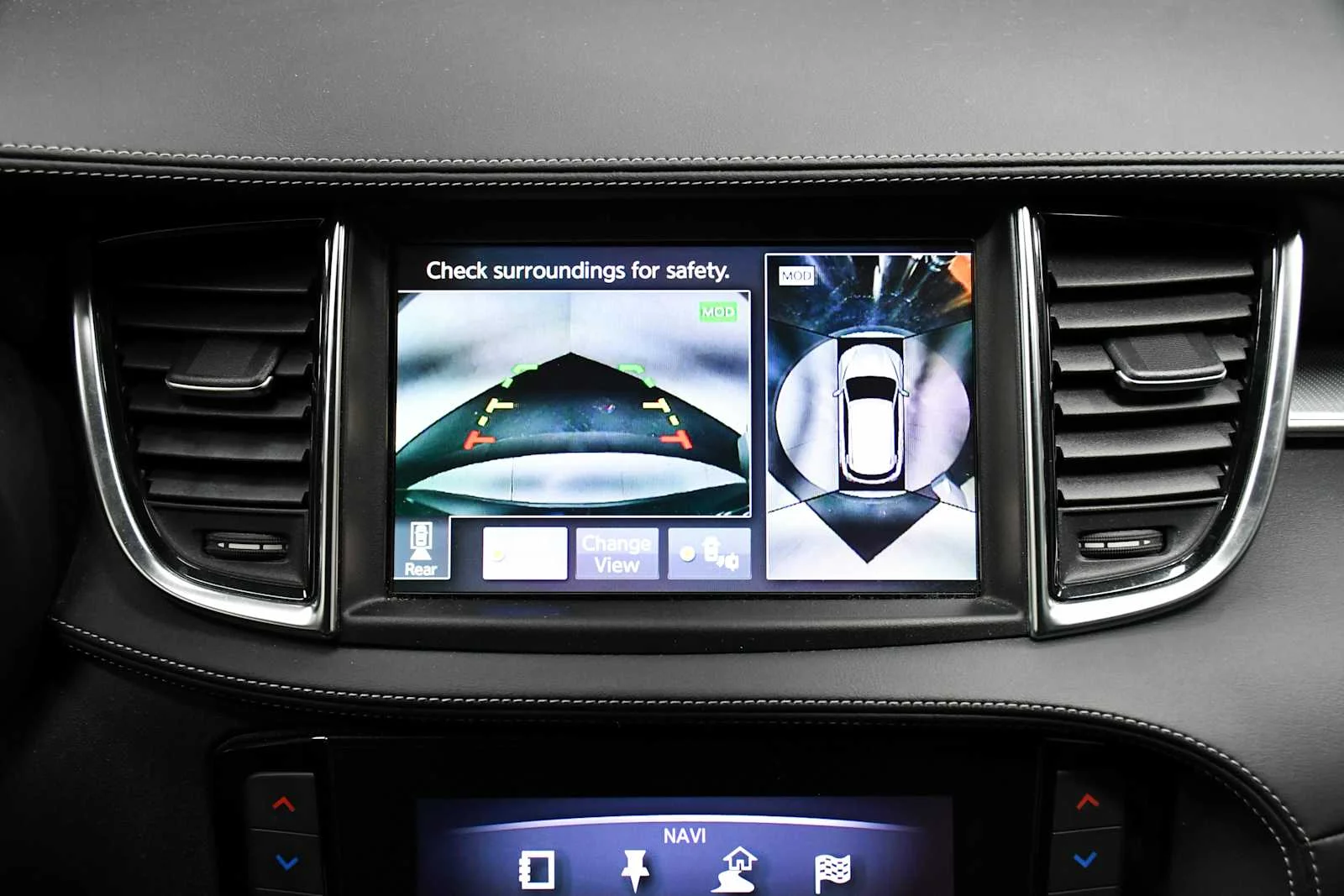Used 2019 Black Obsidian INFINITI ESSENTIAL image 19