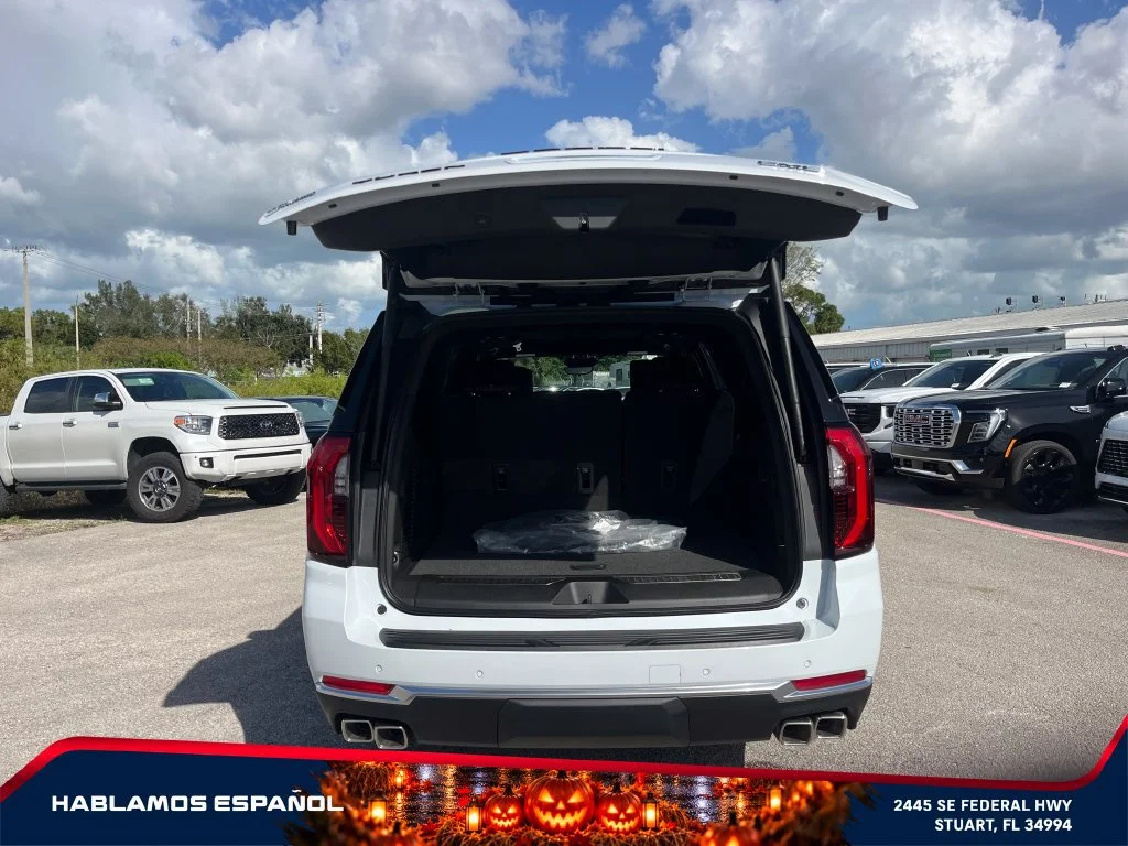 New 2027 Glacier White Tricoat GMC Denali image 17