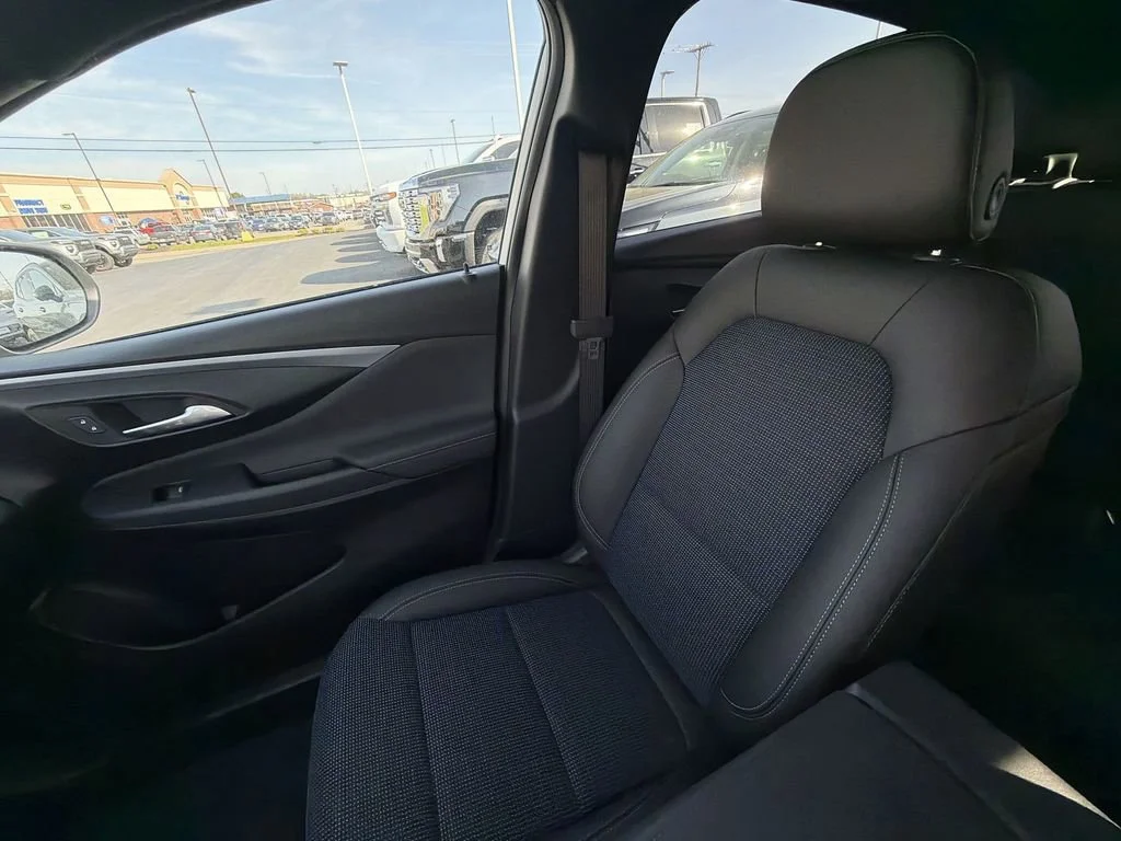 New 2026 Summit White Buick Preferred image 29