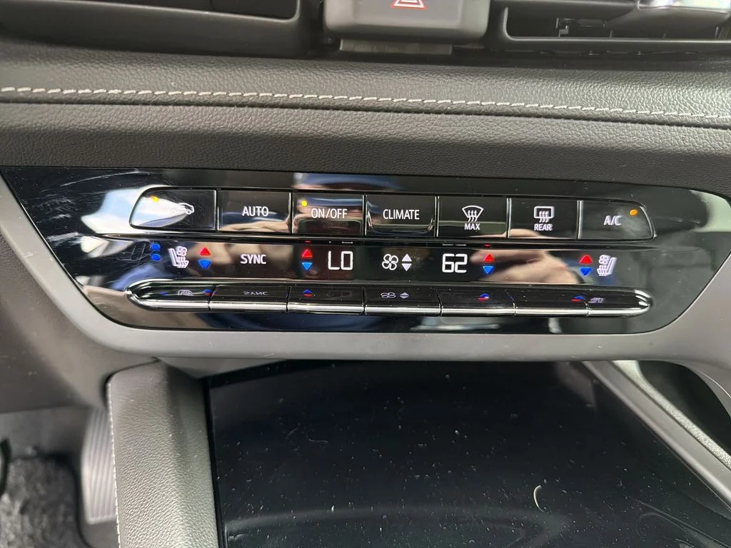 Certified Used 2023 Gray Buick Avenir image 25