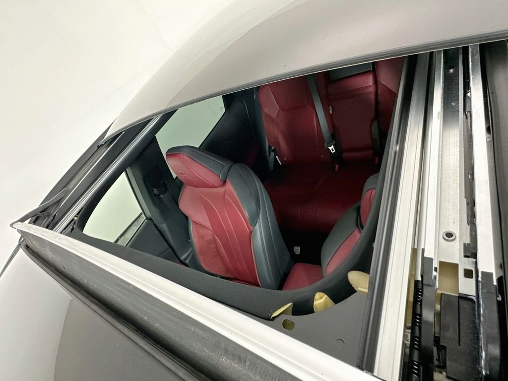 Used 2024 Ultra White Lexus 500h F SPORT Performance image 22