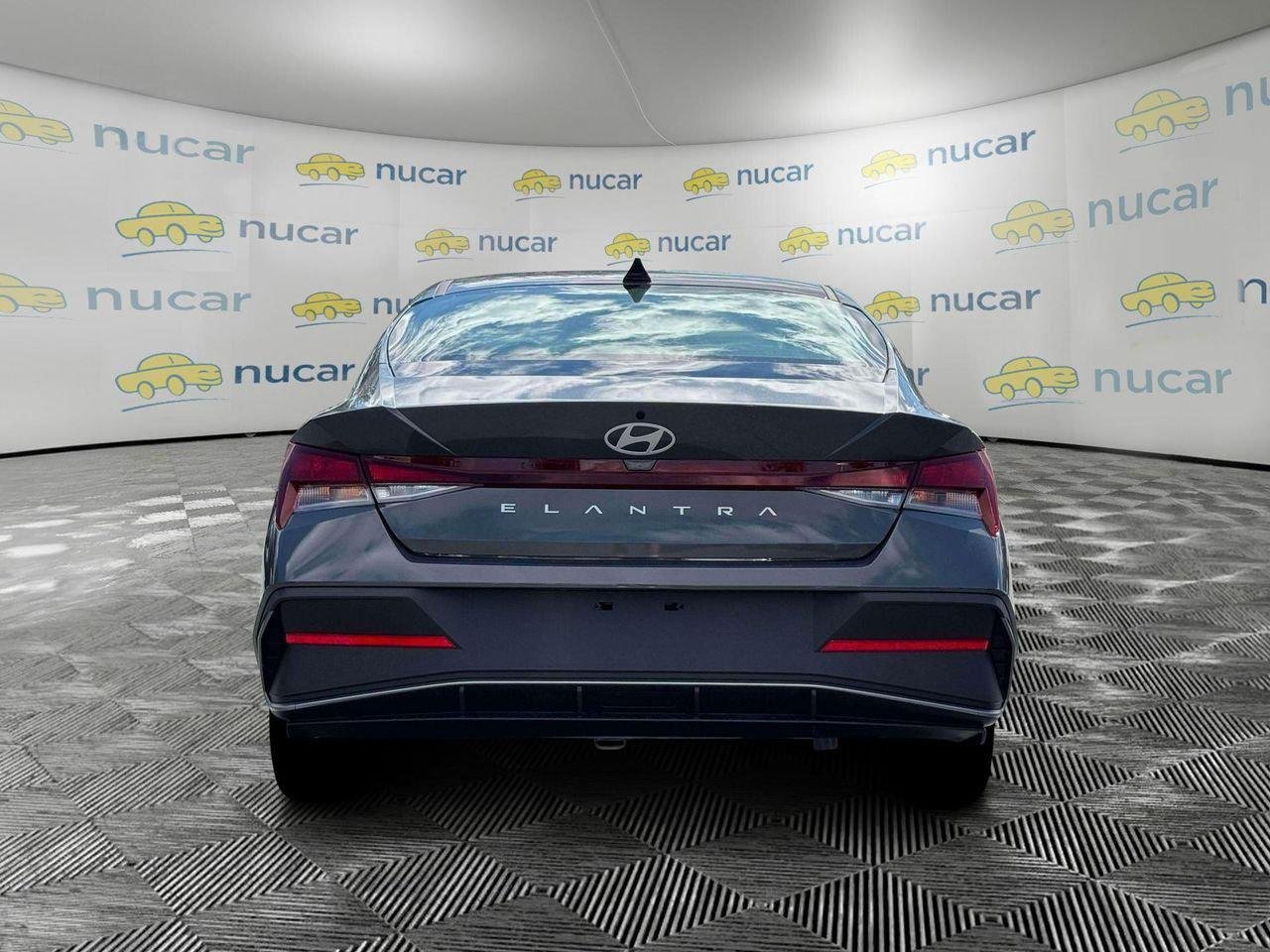 2026 Hyundai Elantra — photo 6