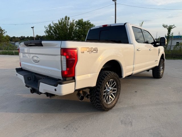 Used 2019 White Ford LARIAT image 5