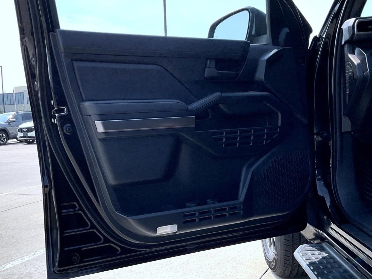 Used 2025 Black Toyota SR5 image 9