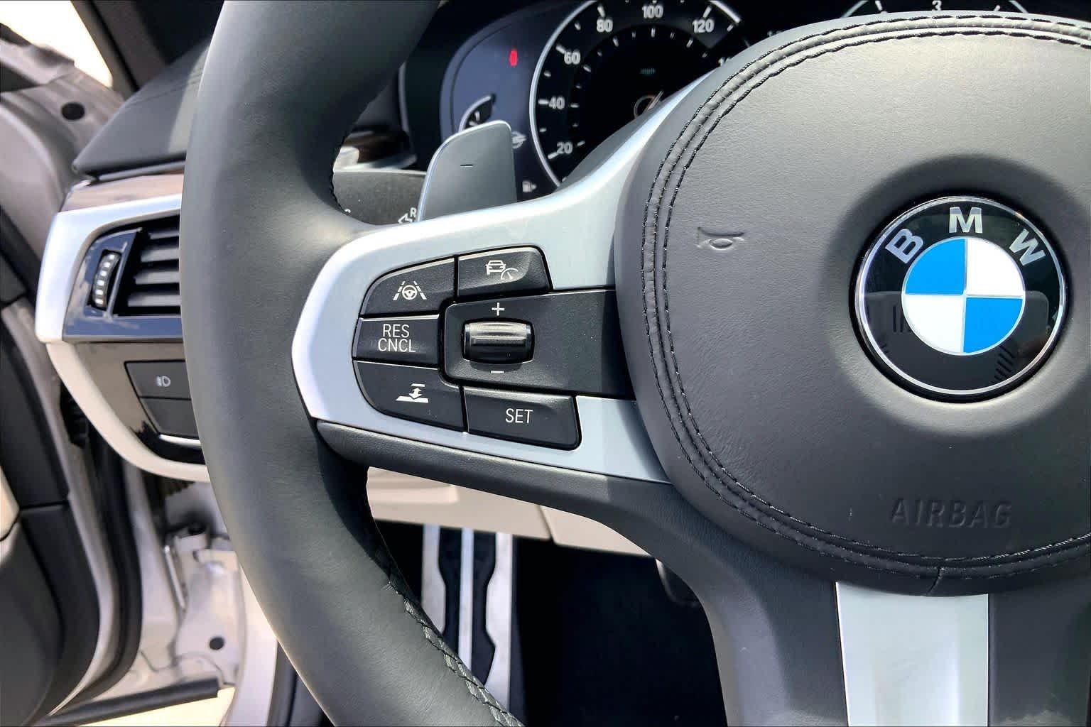 Used 2019 Rhodonite Silver Metallic BMW 540i image 21