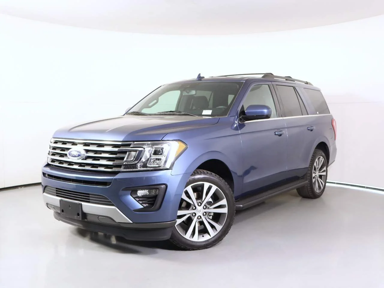 2020 Ford Expedition XLT's photo