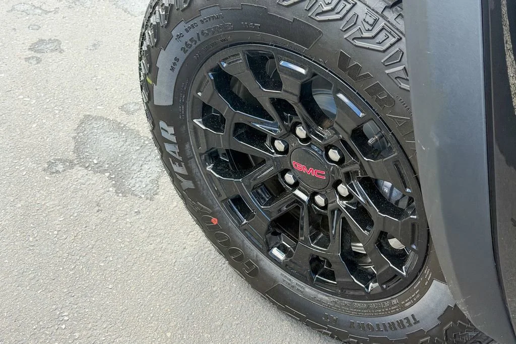 2026 GMC Canyon Elevation - Photo 12