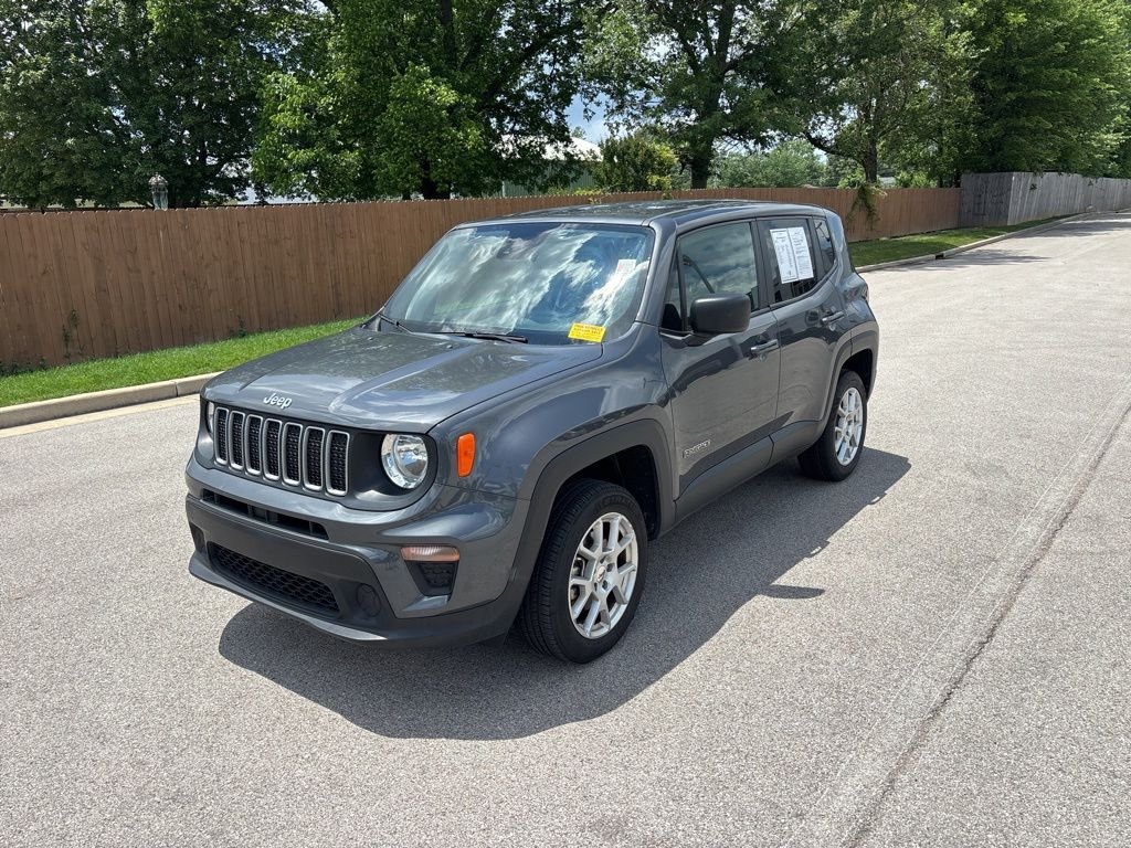 2023 Jeep Renegade Latitude 4x4's photo