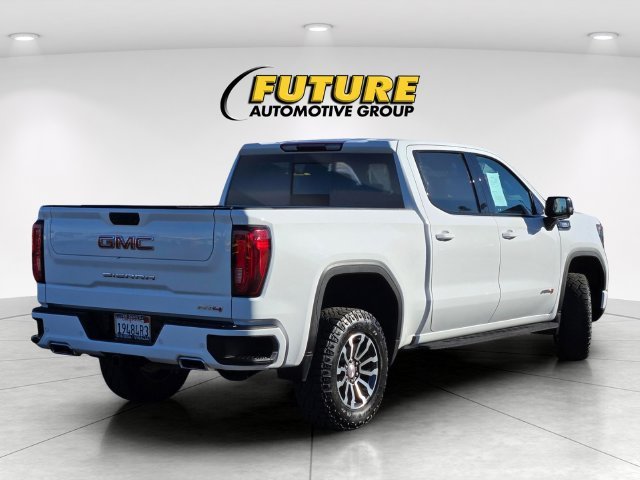 Used 2023 White GMC AT4 image 4