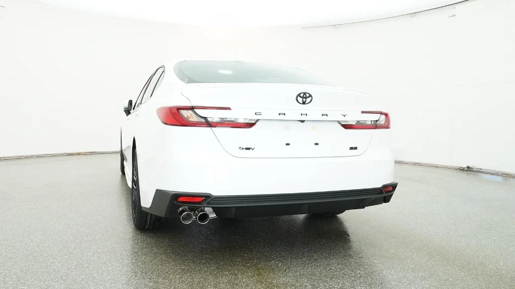 New 2026 Ice Cap Toyota SE image 15
