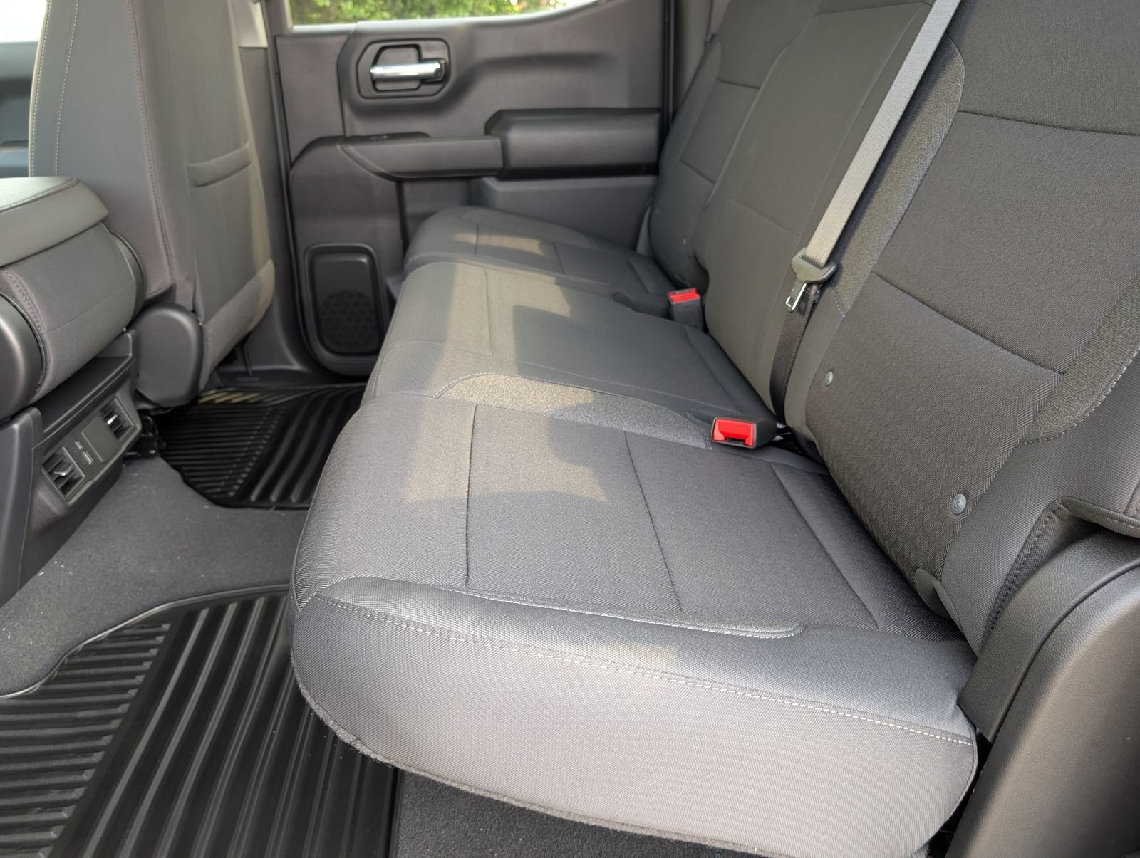 2026 Chevrolet Silverado 1500 Custom Trail Boss - Photo 9