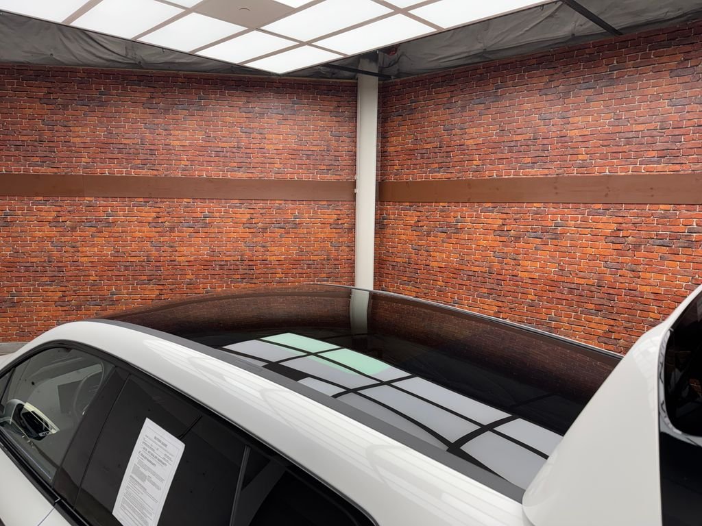 2026 BMW iX 60 - Photo 26