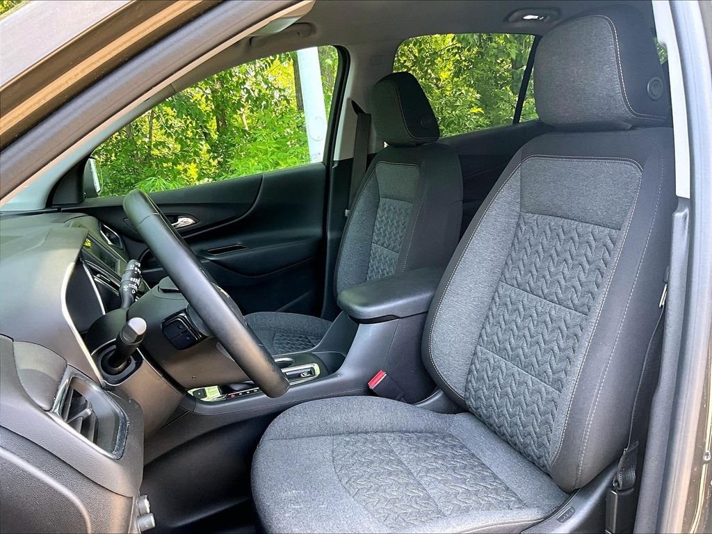 Used 2023 Brown Chevrolet LT image 4