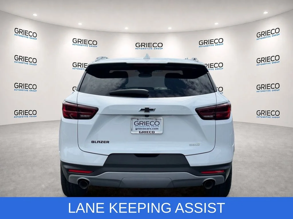 Used 2023 White Chevrolet LT image 6